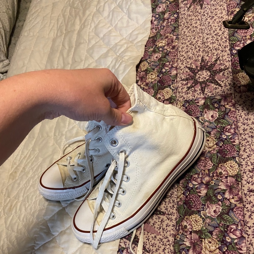 Women’s white high top